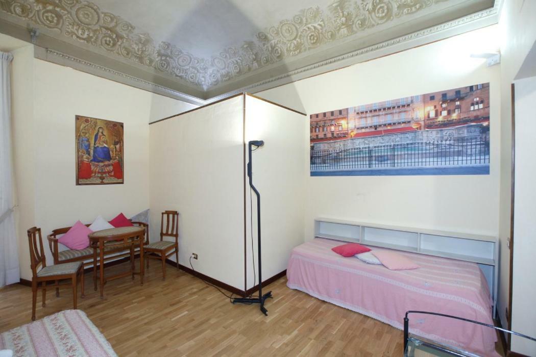 Residenza D'Epoca Montanini Bed and Breakfast Siena Exteriör bild