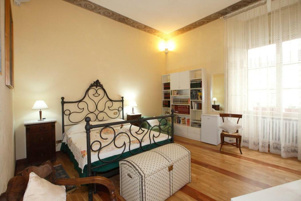 Residenza D'Epoca Montanini Bed and Breakfast Siena Exteriör bild